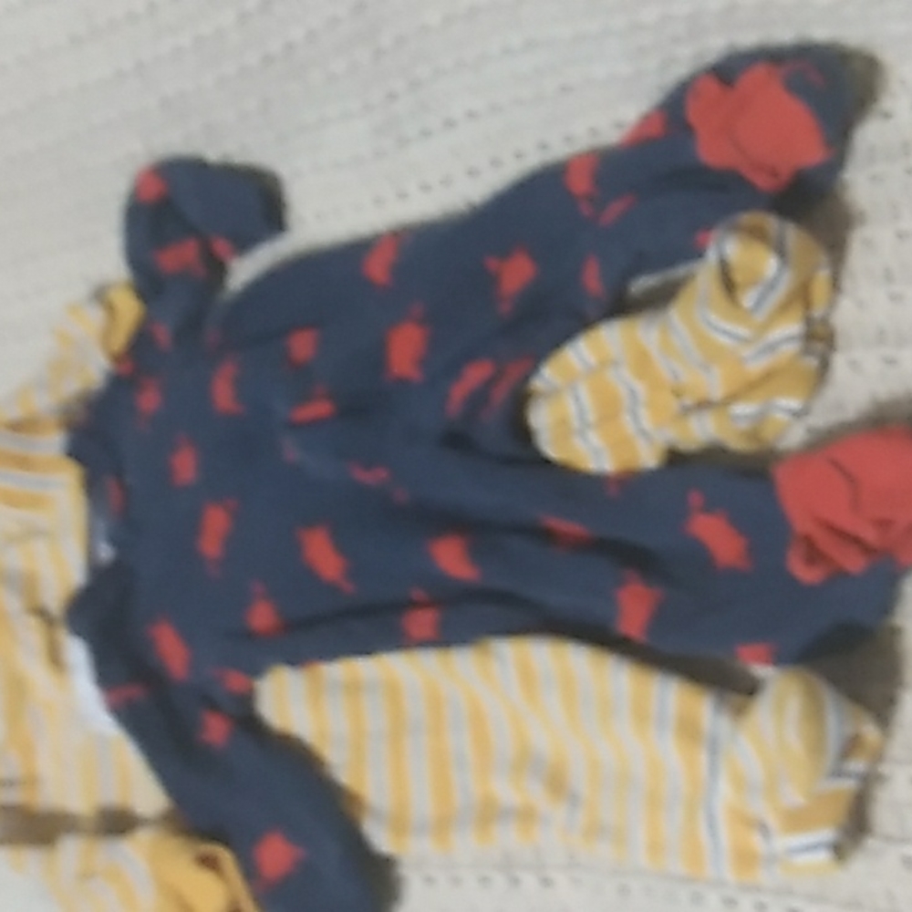 Bundle Baby footie pajamas